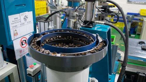 瘋狂的機器人 探訪臺灣臺萬自行車零件工廠工業(yè)自動化